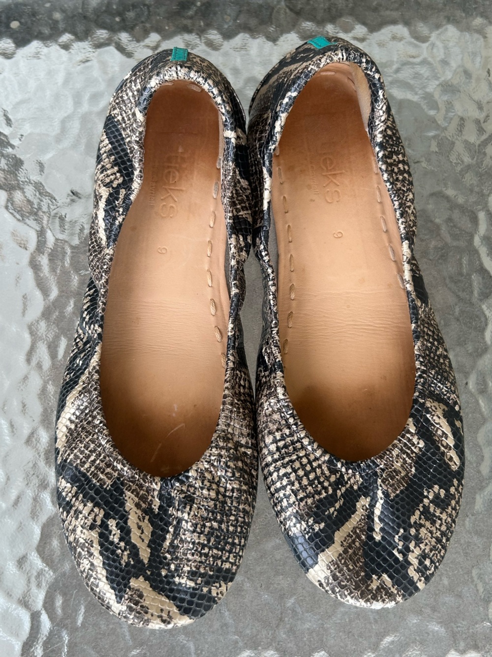 TIEKS Copperhead Snake Print Flats sz 9 - Picture 5 of 14